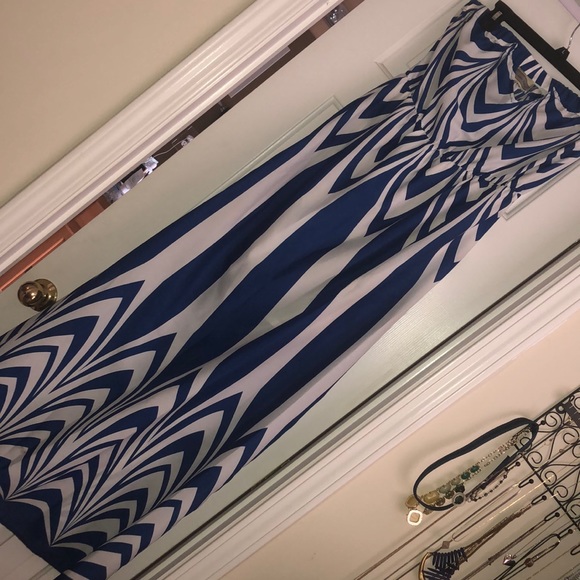 Callie Mac maxi dress - Picture 3 of 4